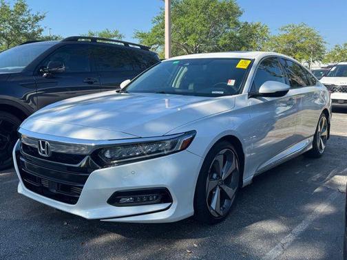 2019 Honda Accord Touring 2.0T