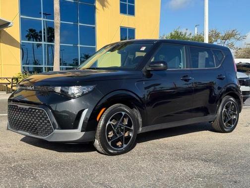 2023 Kia Soul EX