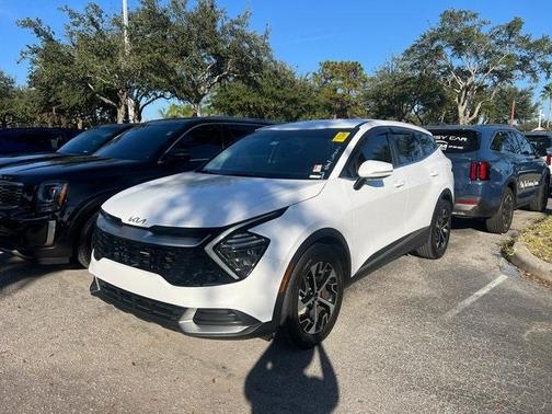 2024 Kia Sportage EX