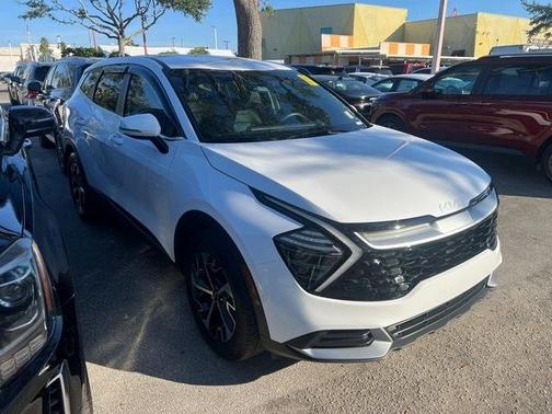 2024 Kia Sportage EX