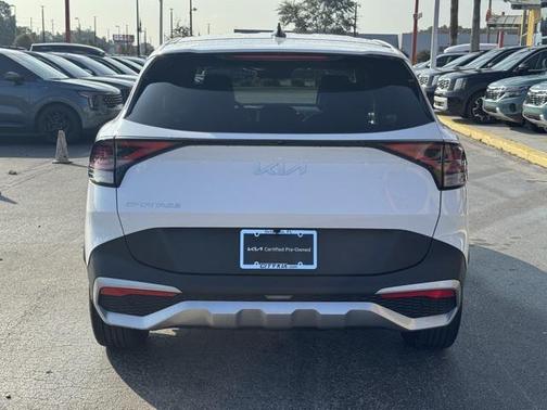 2024 Kia Sportage EX