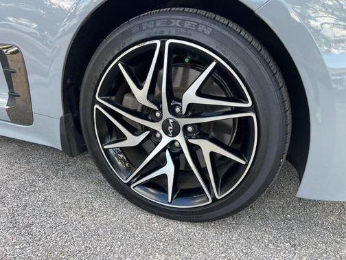 2023 Kia Stinger GT-Line