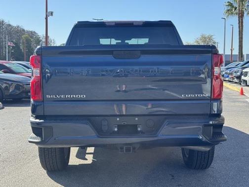 2022 Chevrolet Silverado 1500 Limited Custom