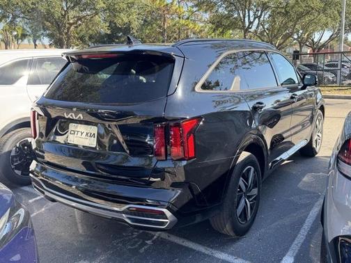 2023 Kia Sorento S