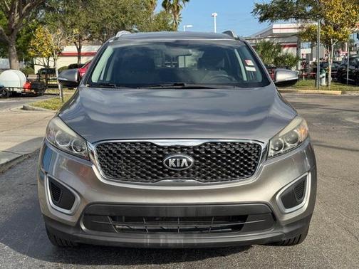 2018 Kia Sorento LX