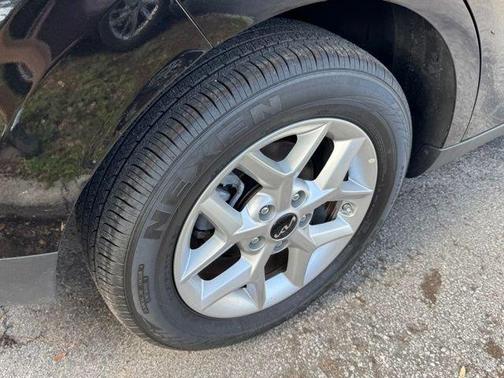 Black 2025 Kia Soul LX