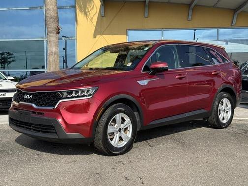 2022 Kia Sorento LX