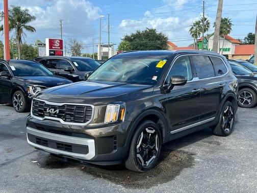 2024 Kia Telluride S
