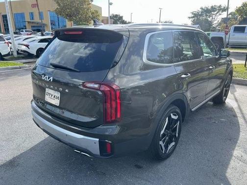 2024 Kia Telluride S