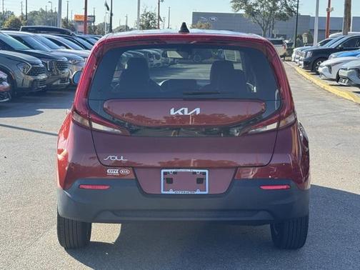 2022 Kia Soul LX