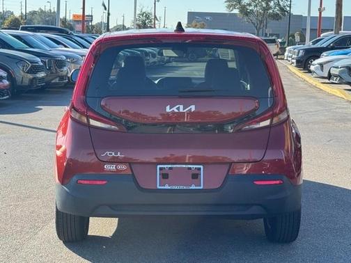 2022 Kia Soul LX