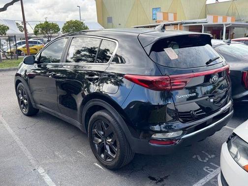 Red 2022 Kia Sportage LX