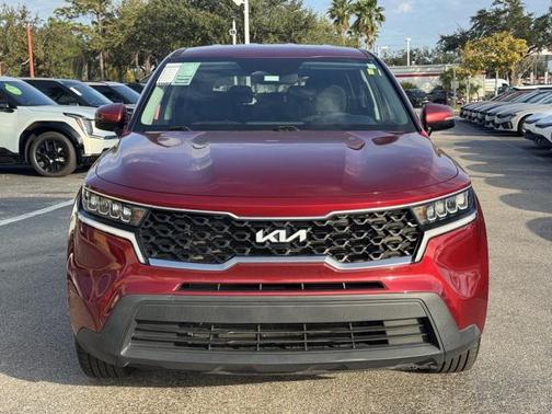 2022 Kia Sorento LX