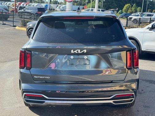 2023 Kia Sorento S