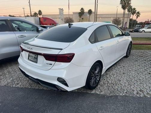 2022 Kia Forte GT-Line