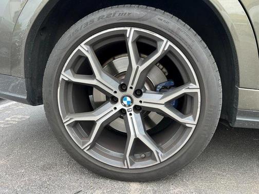 2020 BMW X6 M50i
