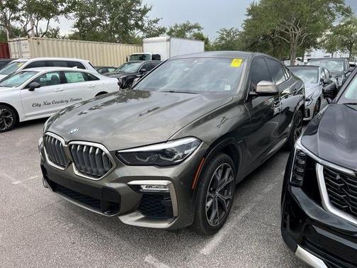 2020 BMW X6 M50i