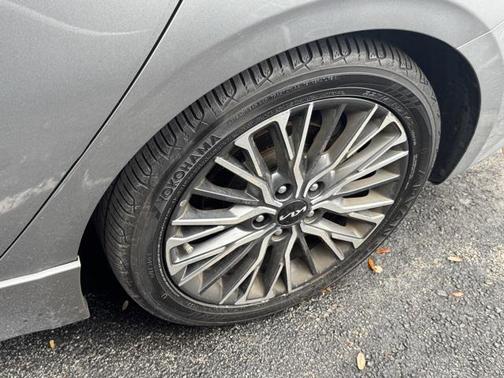 2022 Kia Forte GT-Line