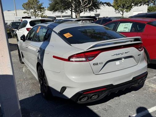 2022 Kia Stinger GT2