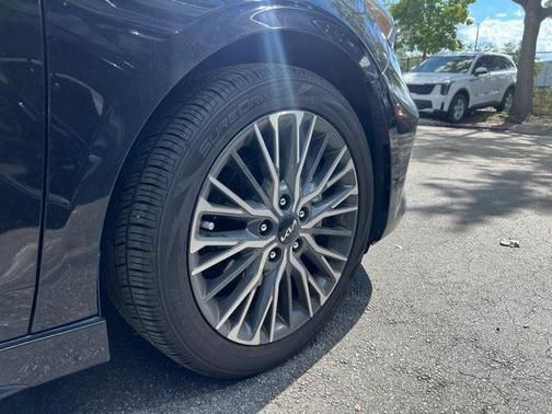 2022 Kia Forte GT-Line