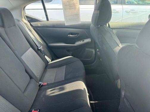 Black 2022 Nissan Sentra SV