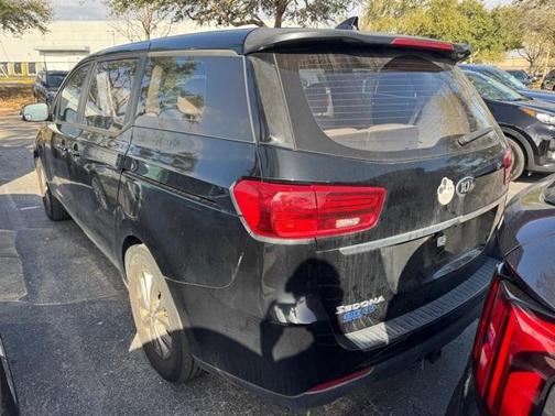 2020 Kia Sedona L