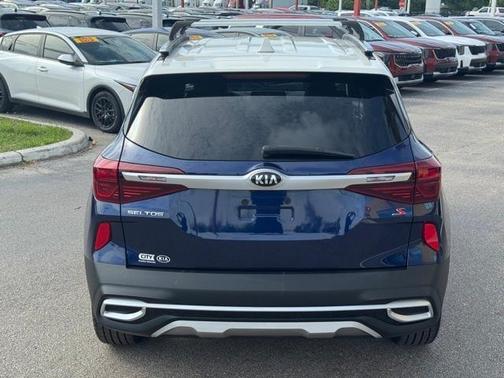 2021 Kia Seltos S