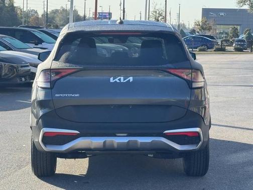 2023 Kia Sportage Hybrid LX