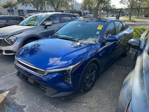 2025 Kia K4