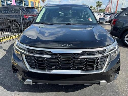 2025 Kia Seltos S