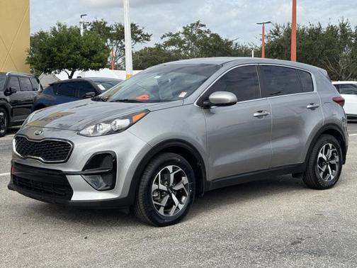 2022 Kia Sportage LX