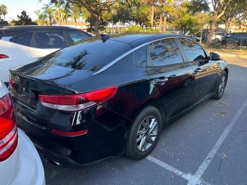2019 Kia Optima LX