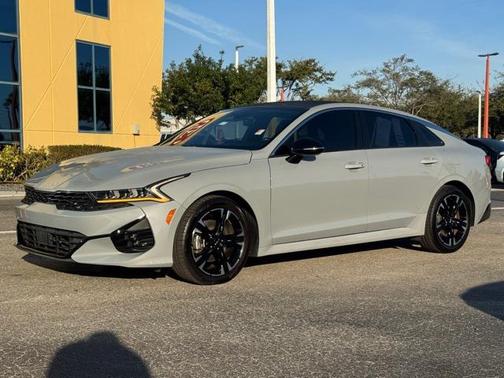 2022 Kia K5 GT-Line