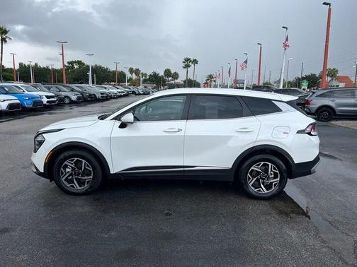 2025 Kia Sportage LX
