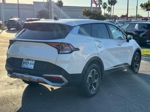 2025 Kia Sportage LX
