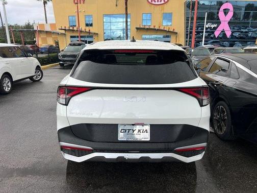 2025 Kia Sportage LX