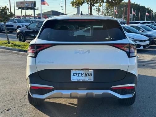 2025 Kia Sportage LX