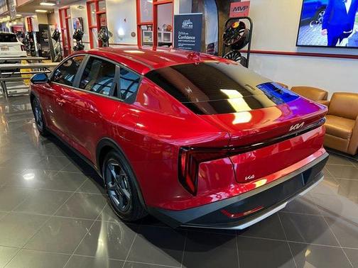 2025 Kia K4 