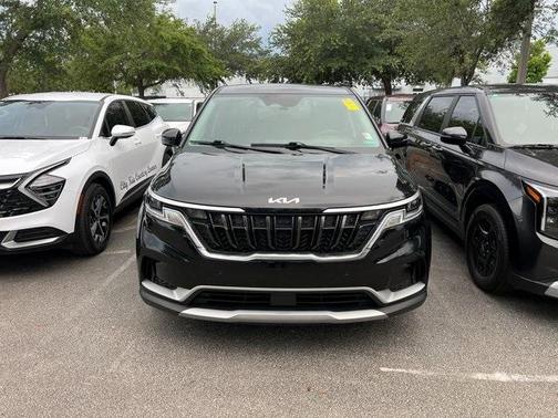 2022 Kia Carnival EX