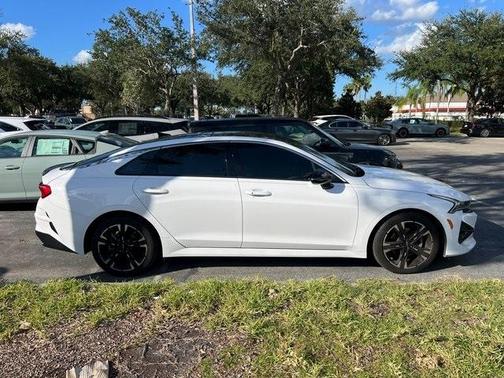 2023 Kia K5 GT-Line
