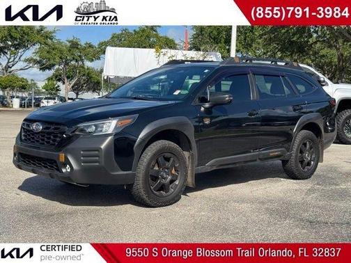 Crystal Black Silica 2023 Subaru Outback Wilderness