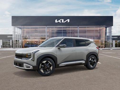 Silver 2027 Kia Seltos EX
