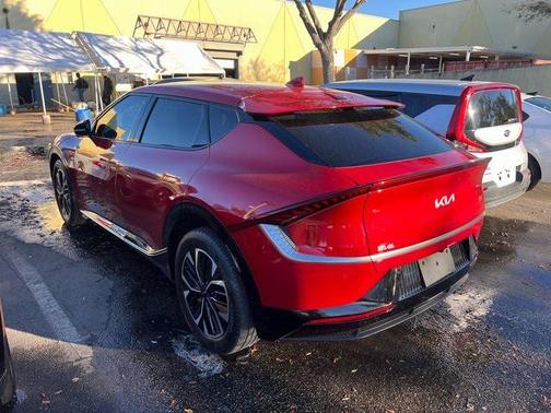 2024 Kia EV6 Wind