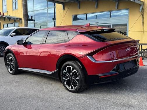2024 Kia EV6 Wind