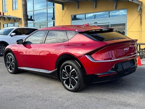 2024 Kia EV6 Wind