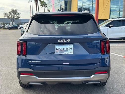 2025 Kia Sorento S