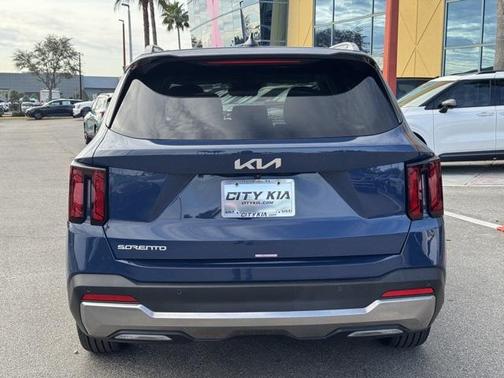 2025 Kia Sorento S