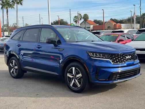 2022 Kia Sorento S