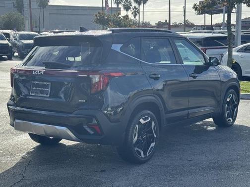 2024 Kia Seltos SX