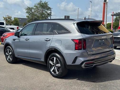 2023 Kia Sorento S